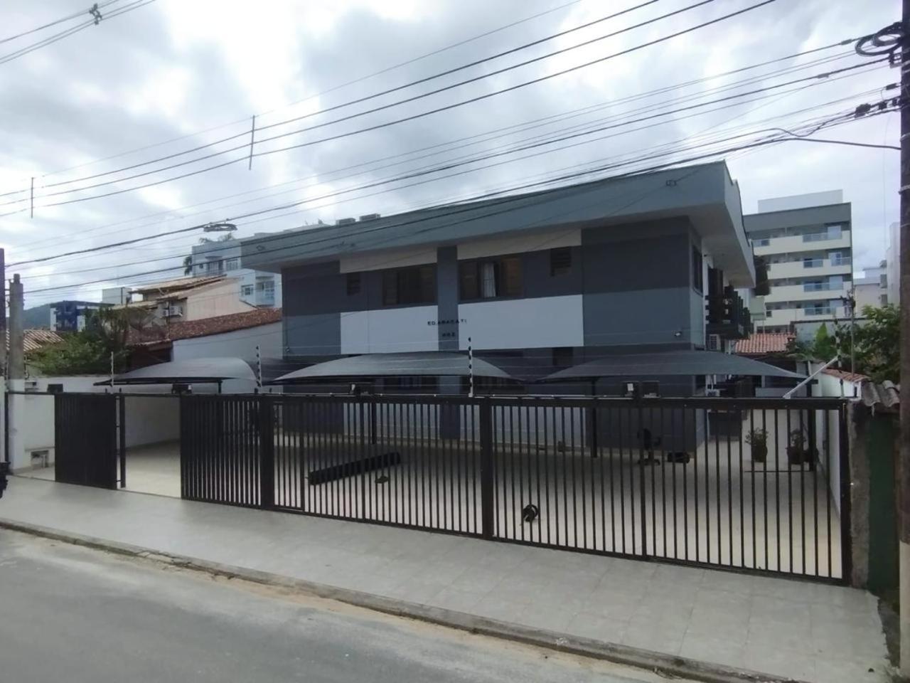 Apartamento Ar Condicionado Todos Comodos Ubatuba